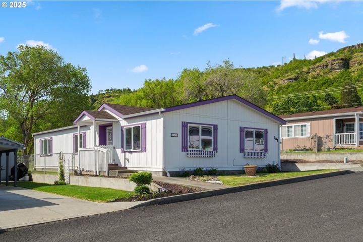 950 Pomona St #183, The Dalles