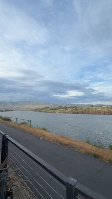 Grace Tarnasky, life in the Gorge